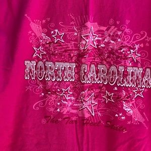 Pink North Carolina t-shirt size M